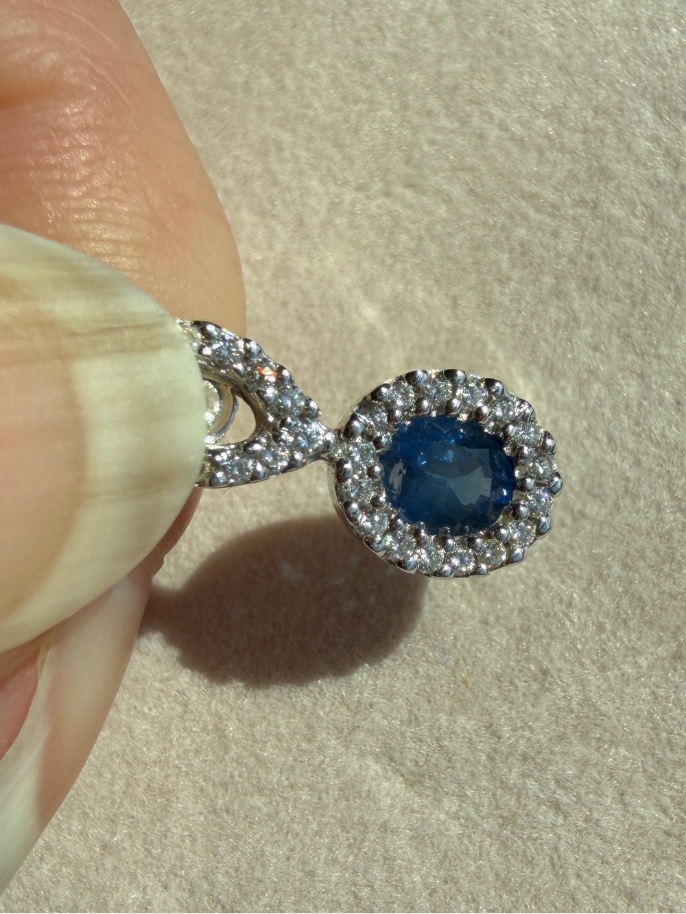 Natural Blue Sapphire & Diamond Necklace – 18K White Gold – September Birthstone - Picture 8 of 8